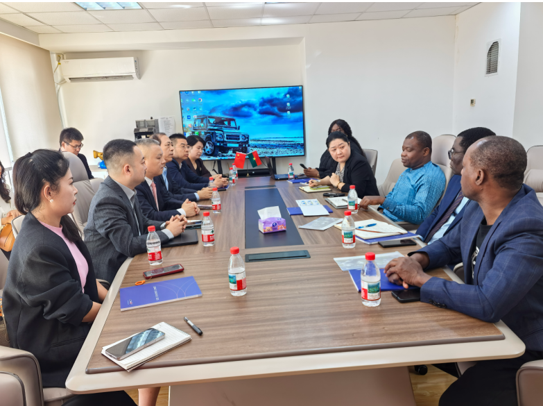 4b897084-a3c3-4fd2-8ac3-0187ab82e551