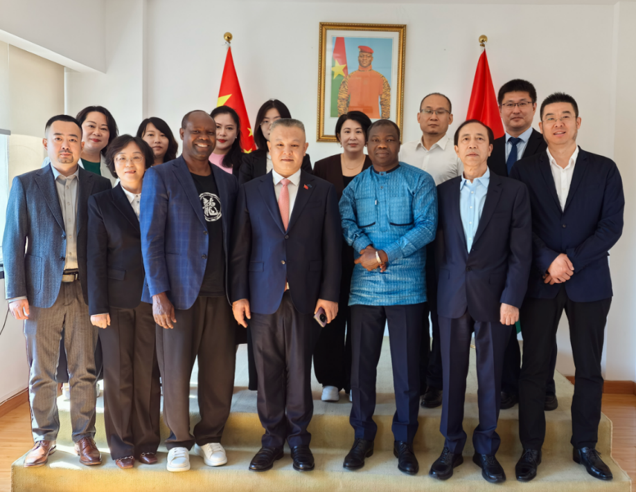 4d8a758d-13f1-40ce-b4fb-490ce4c12564